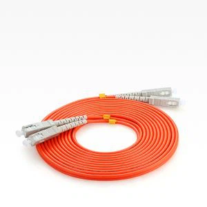 Kabel krosowy wysokiej jakości niewrażliwy na zginanie